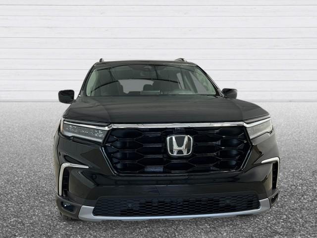 new 2025 Honda Pilot car, priced at $54,530