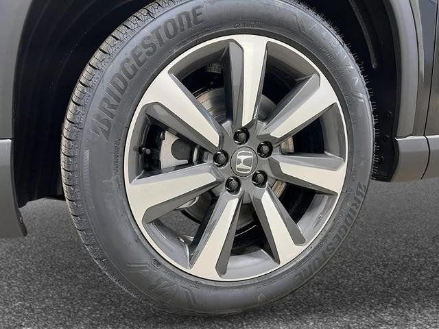 new 2025 Honda Pilot car, priced at $54,530