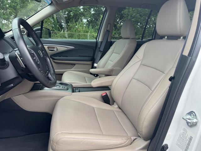 used 2022 Honda Ridgeline car, priced at $37,697