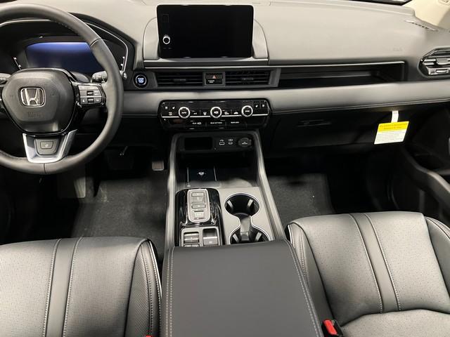 new 2025 Honda Pilot car, priced at $55,715