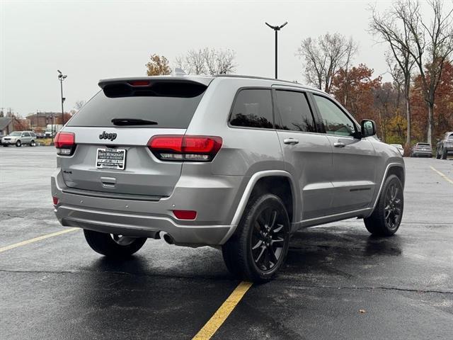 used 2020 Jeep Grand Cherokee car, priced at $28,394
