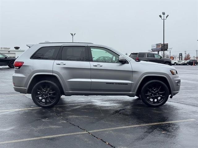 used 2020 Jeep Grand Cherokee car, priced at $28,394