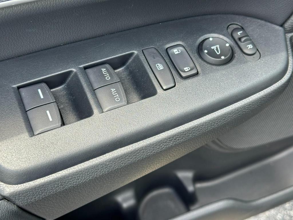 used 2022 Honda CR-V Hybrid car, priced at $32,161