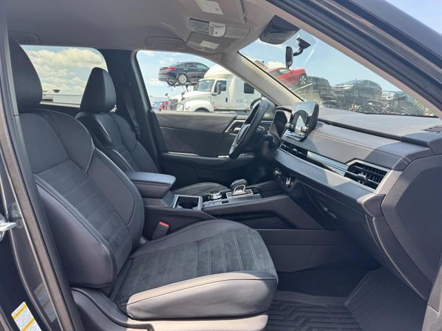 used 2024 Mitsubishi Outlander car, priced at $29,815