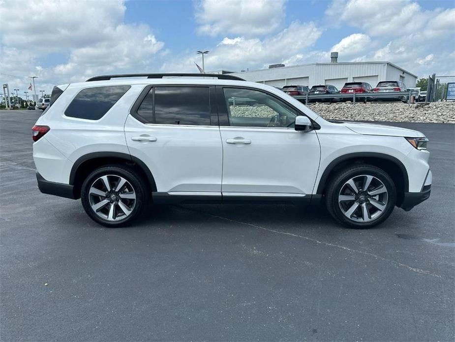 used 2024 Honda Pilot car, priced at $44,986