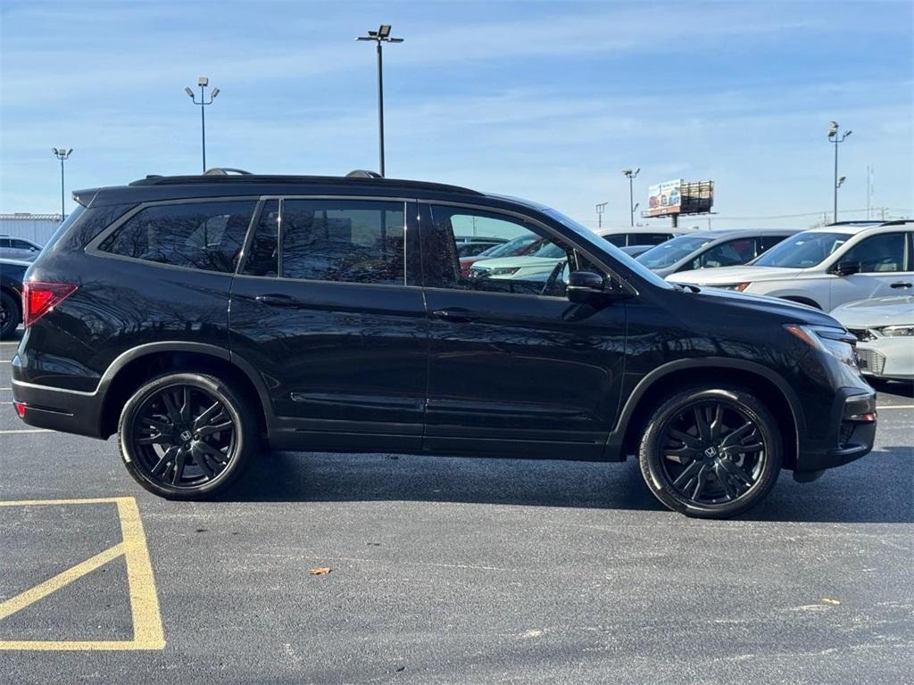 used 2022 Honda Pilot car, priced at $34,950