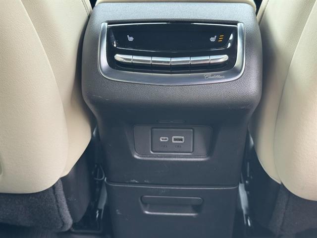 used 2023 Cadillac XT6 car, priced at $45,991
