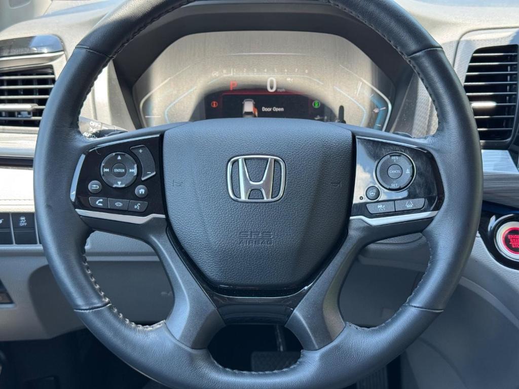 used 2023 Honda Odyssey car, priced at $42,847