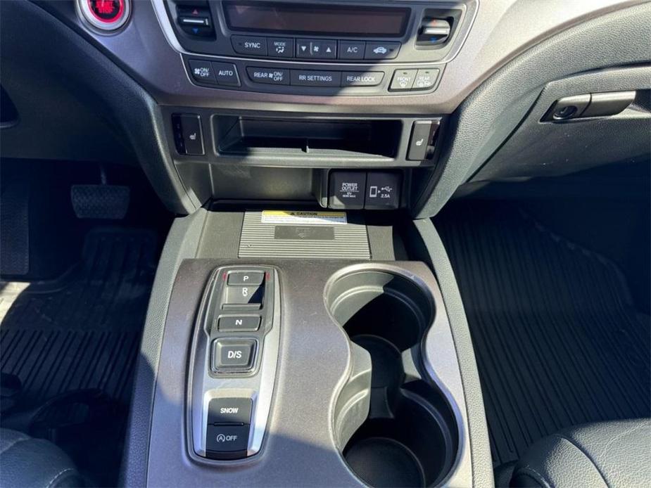 used 2021 Honda Pilot car, priced at $29,221