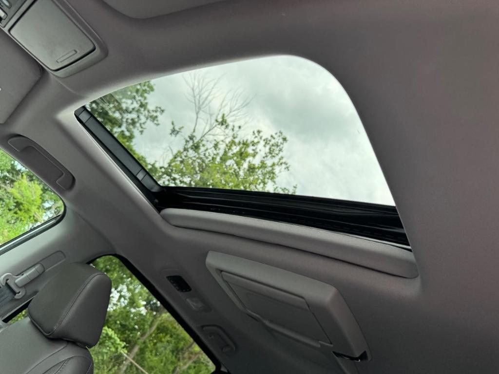 used 2020 Honda Odyssey car, priced at $30,999