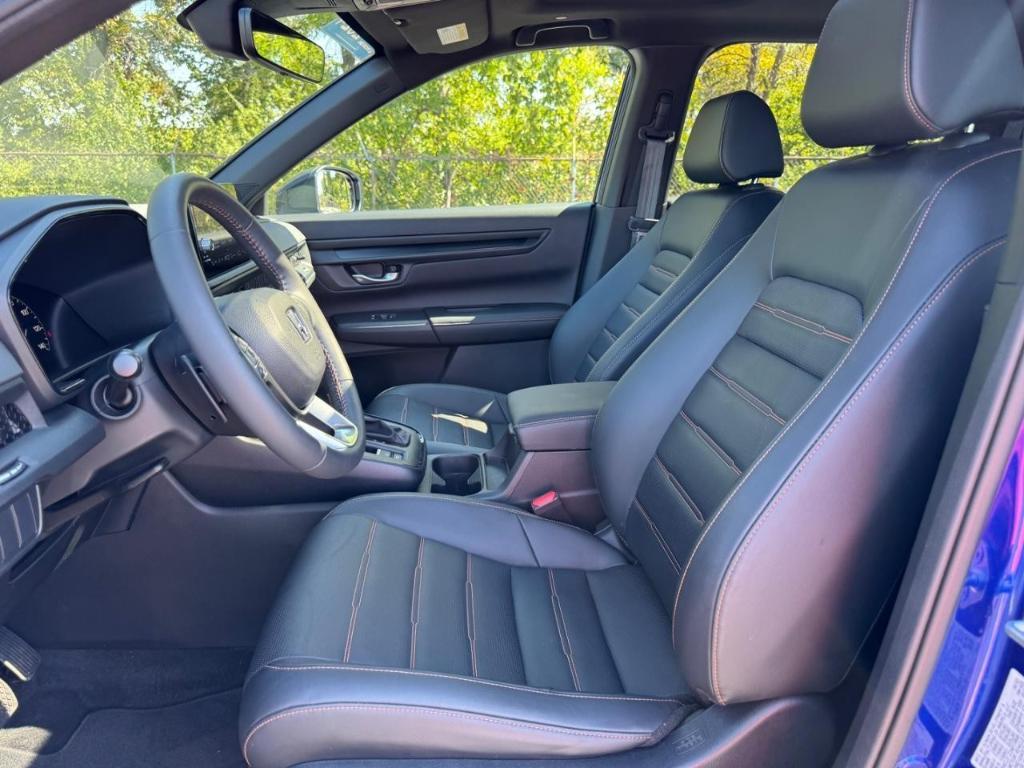 used 2024 Honda CR-V Hybrid car, priced at $36,625