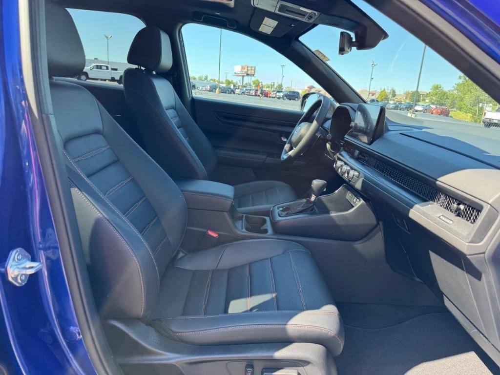 used 2024 Honda CR-V Hybrid car, priced at $36,625
