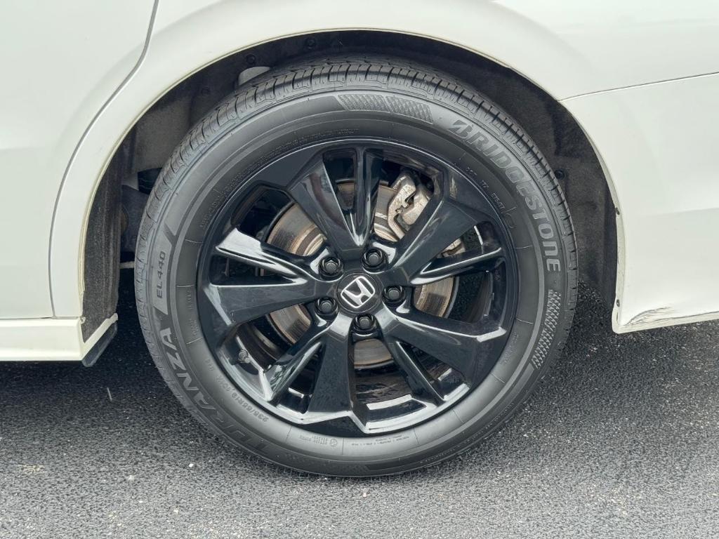 used 2023 Honda Odyssey car, priced at $38,594