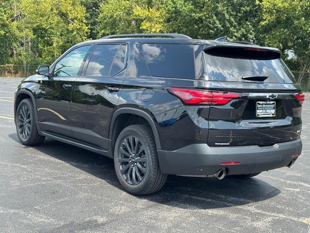 used 2022 Chevrolet Traverse car, priced at $29,701