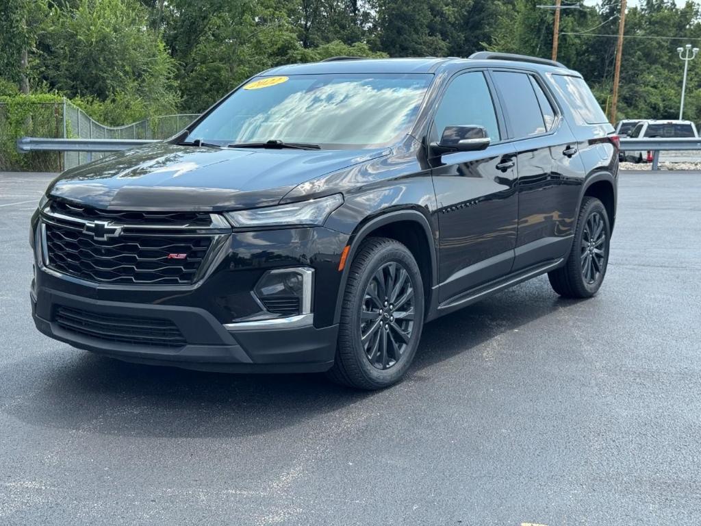 used 2022 Chevrolet Traverse car, priced at $34,216