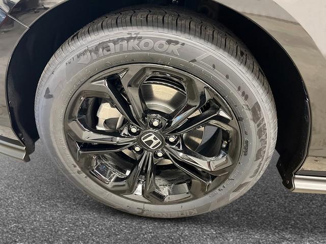 new 2025 Honda Accord car, priced at $31,755