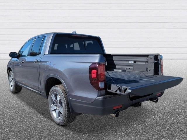 new 2025 Honda Ridgeline car, priced at $44,625