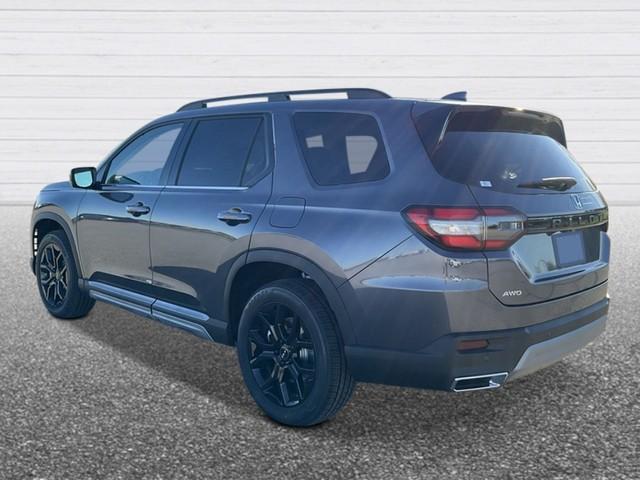 new 2025 Honda Pilot car