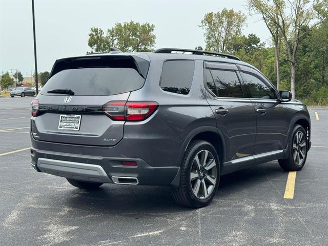 used 2023 Honda Pilot car, priced at $44,715