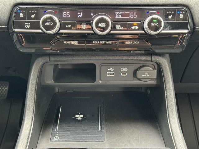 used 2023 Honda Pilot car, priced at $44,715