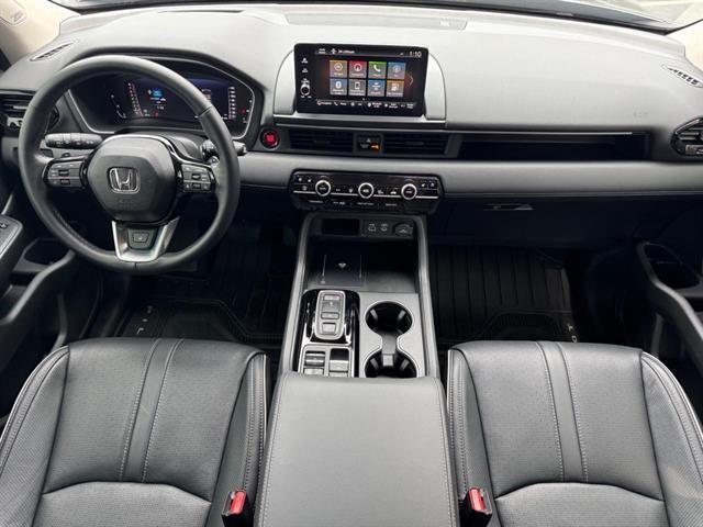 used 2023 Honda Pilot car, priced at $44,715