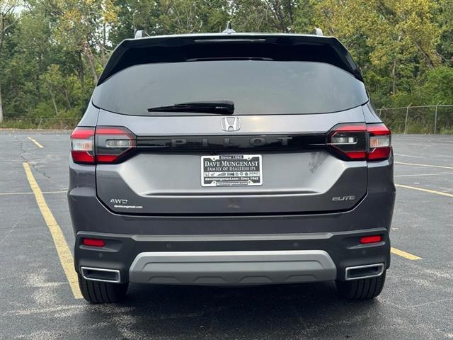used 2023 Honda Pilot car, priced at $44,715