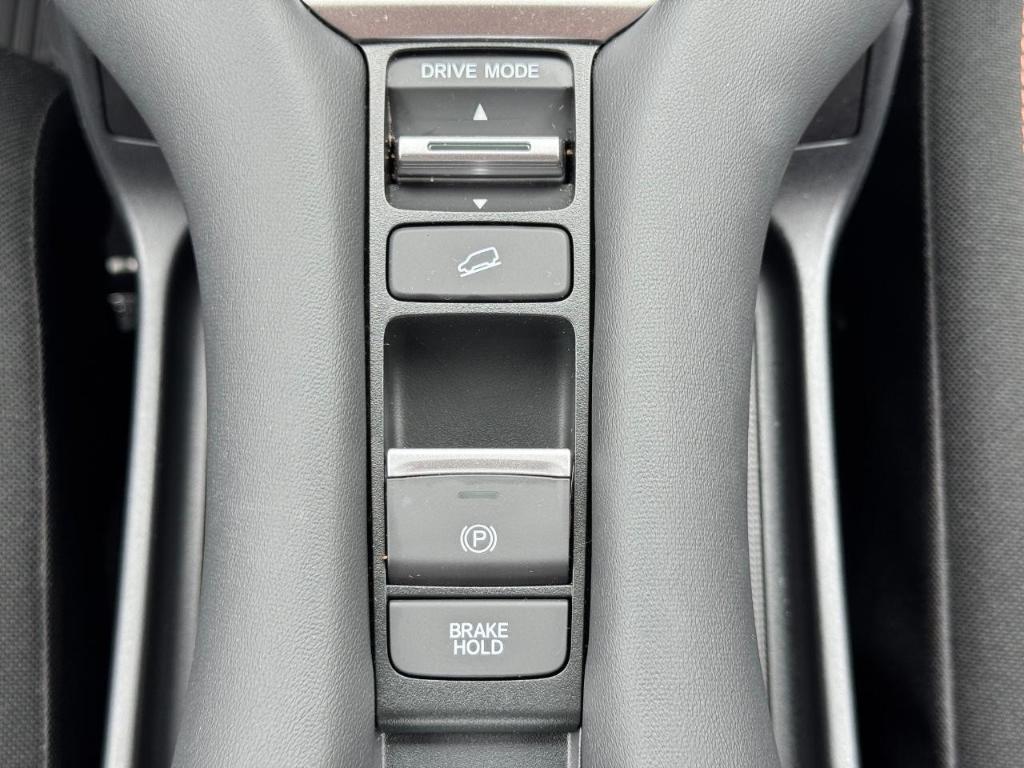 used 2025 Honda HR-V car, priced at $28,362
