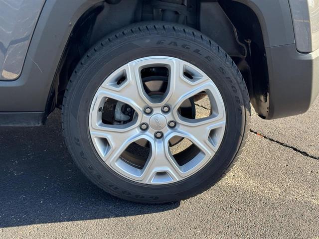 used 2022 Jeep Renegade car, priced at $23,599