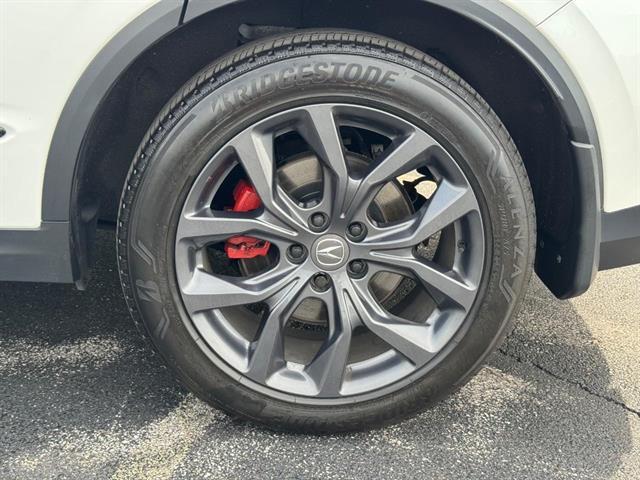 used 2022 Acura MDX car, priced at $38,569