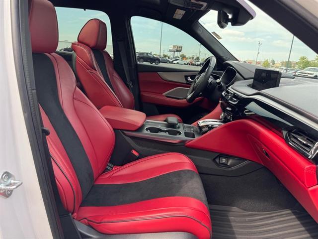 used 2022 Acura MDX car, priced at $38,569