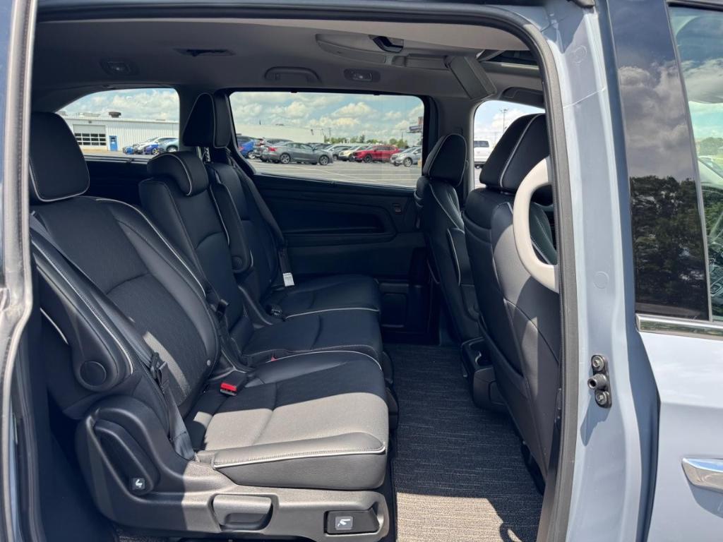 used 2024 Honda Odyssey car, priced at $47,620