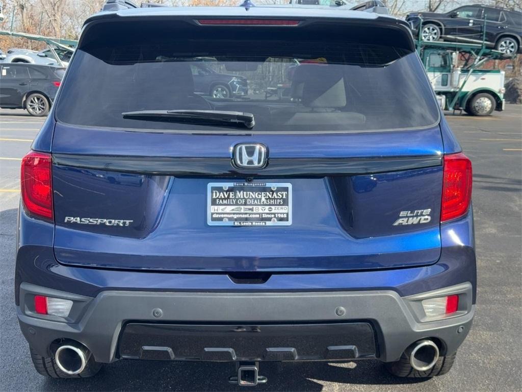 used 2022 Honda Passport car, priced at $35,499