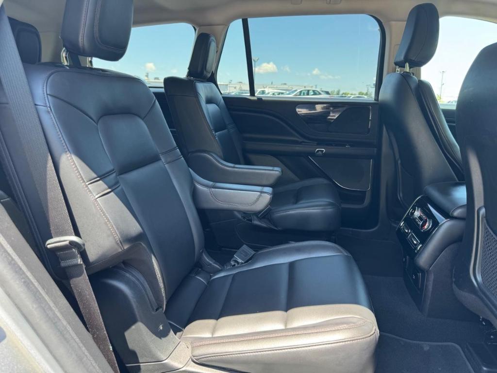 used 2022 Lincoln Aviator car, priced at $37,340