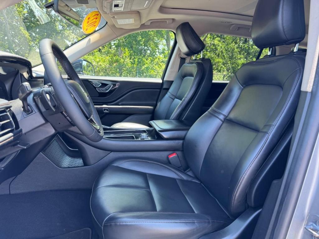 used 2022 Lincoln Aviator car, priced at $37,340