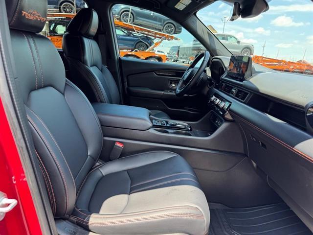 used 2023 Honda Pilot car, priced at $39,897