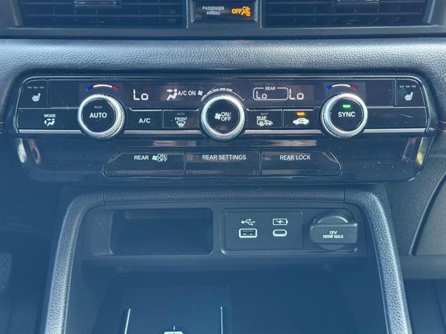 used 2023 Honda Pilot car, priced at $39,897