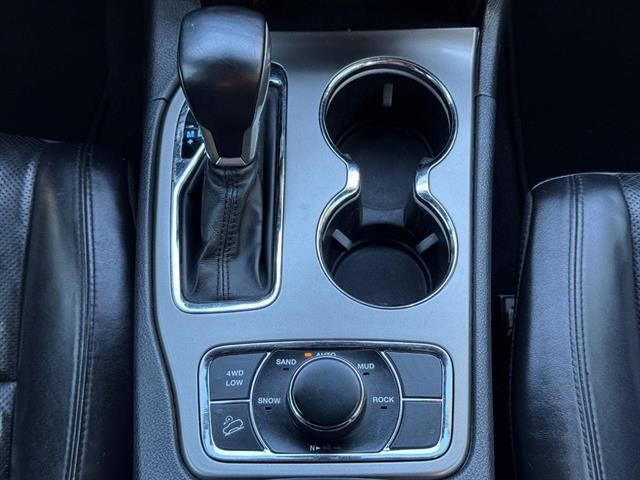 used 2020 Jeep Grand Cherokee car, priced at $18,800
