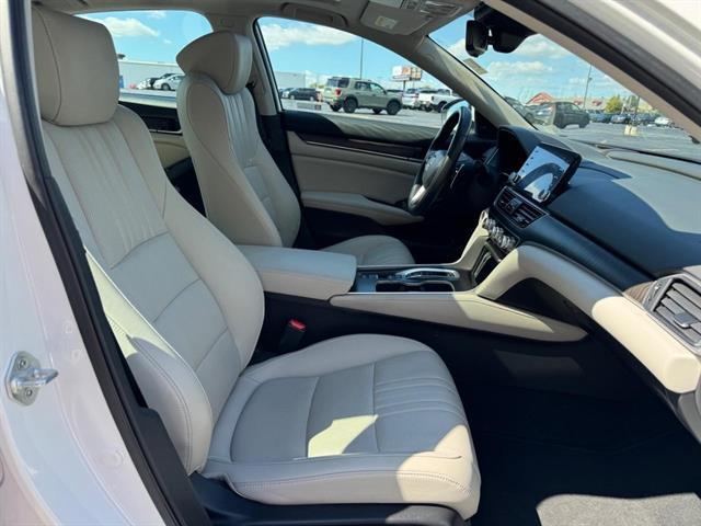 used 2022 Honda Accord Hybrid car, priced at $31,048