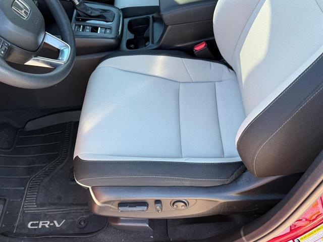 used 2023 Honda CR-V car, priced at $29,999