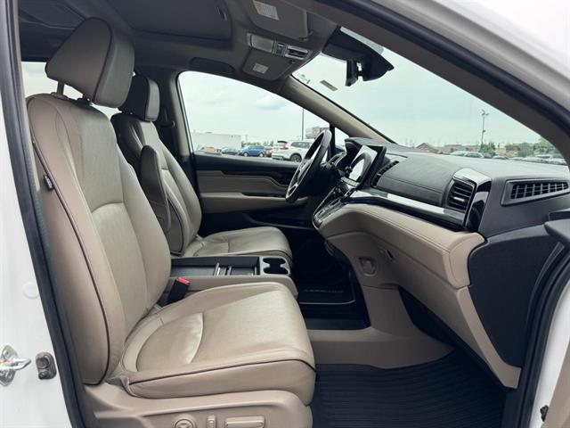 used 2023 Honda Odyssey car, priced at $44,591
