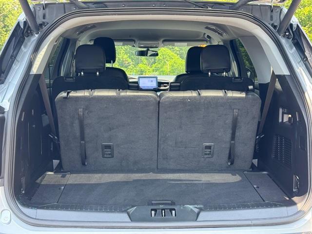 used 2022 Ford Explorer car, priced at $28,935
