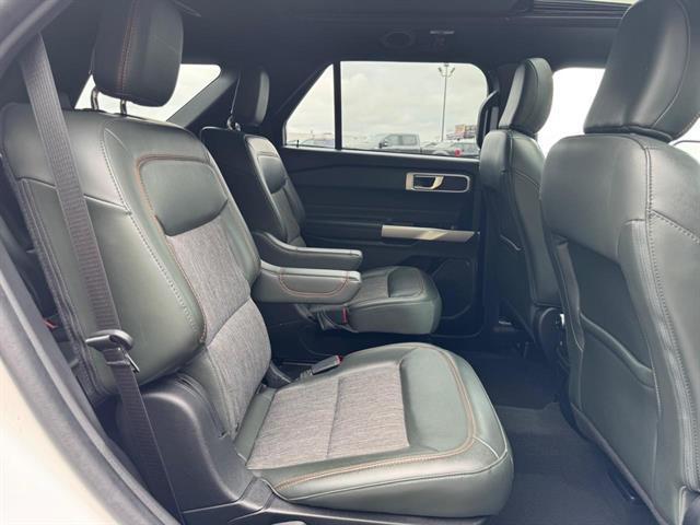 used 2022 Ford Explorer car, priced at $33,907