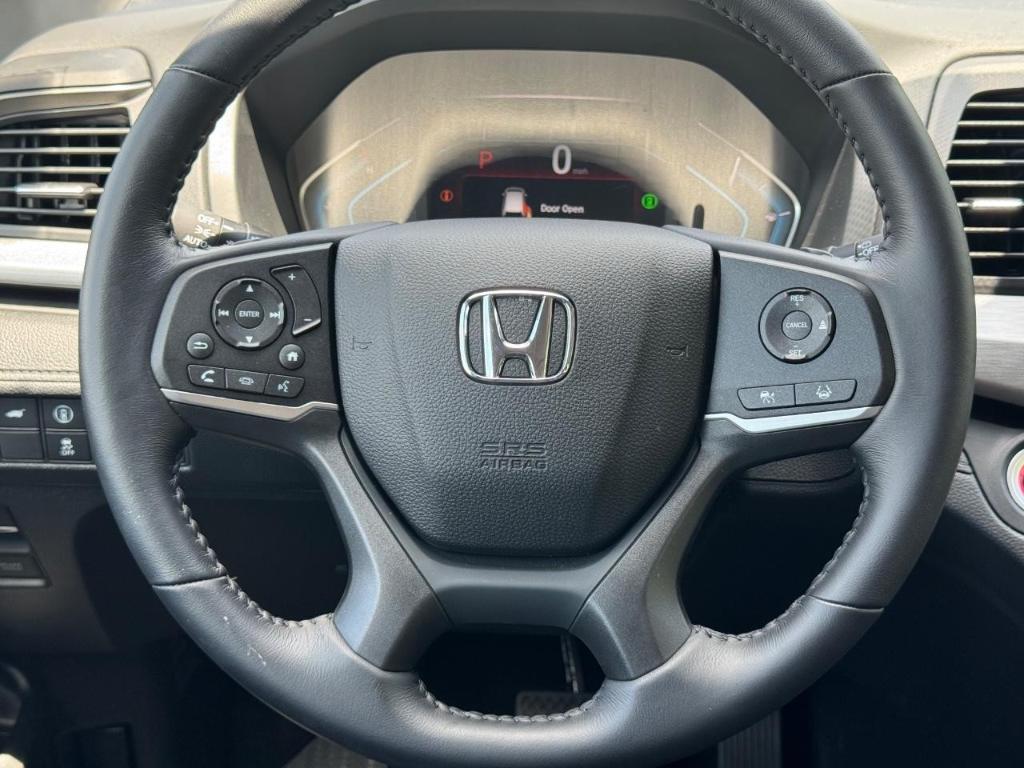 used 2023 Honda Odyssey car, priced at $40,390