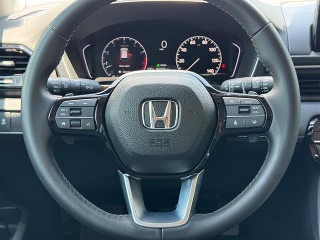 used 2025 Honda Pilot car, priced at $45,275