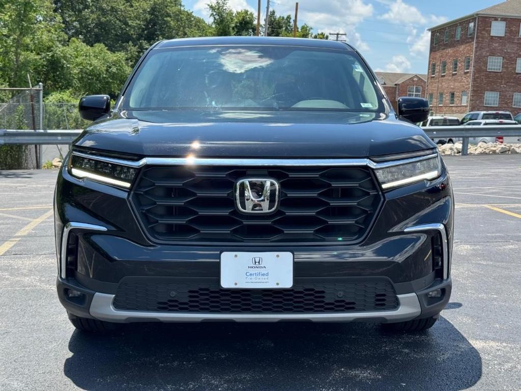 used 2025 Honda Pilot car, priced at $45,991