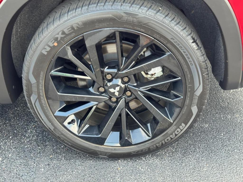 used 2023 Mitsubishi Outlander car, priced at $29,391
