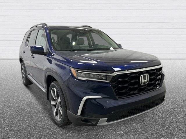 new 2025 Honda Pilot car, priced at $50,995