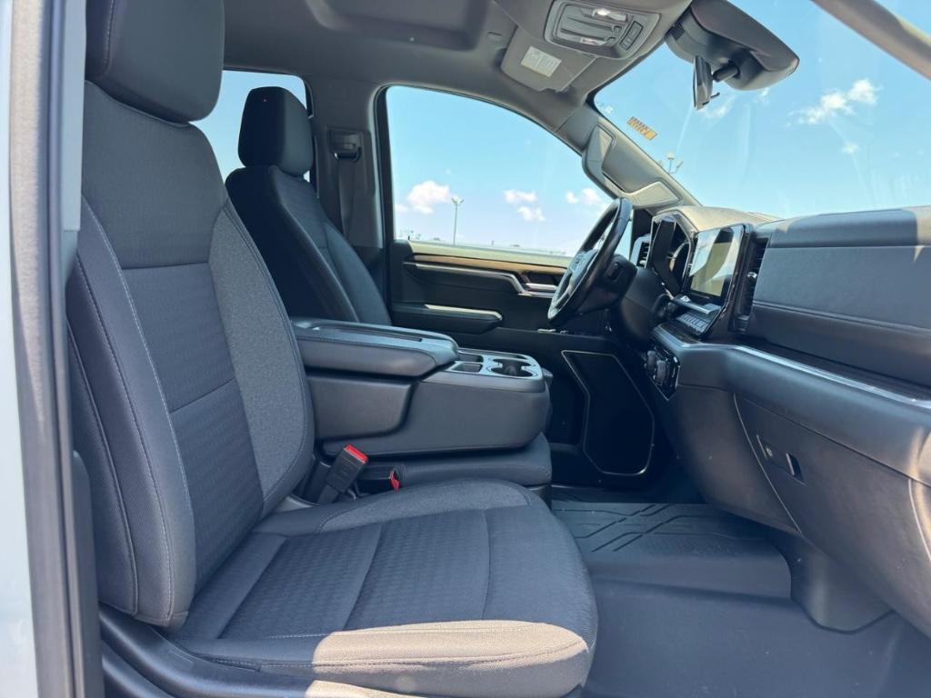used 2022 Chevrolet Silverado 1500 car, priced at $38,898