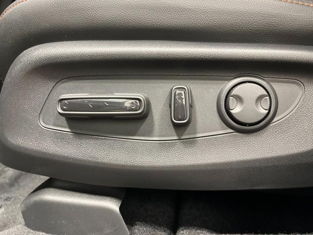 new 2026 Honda CR-V Hybrid car, priced at $39,832