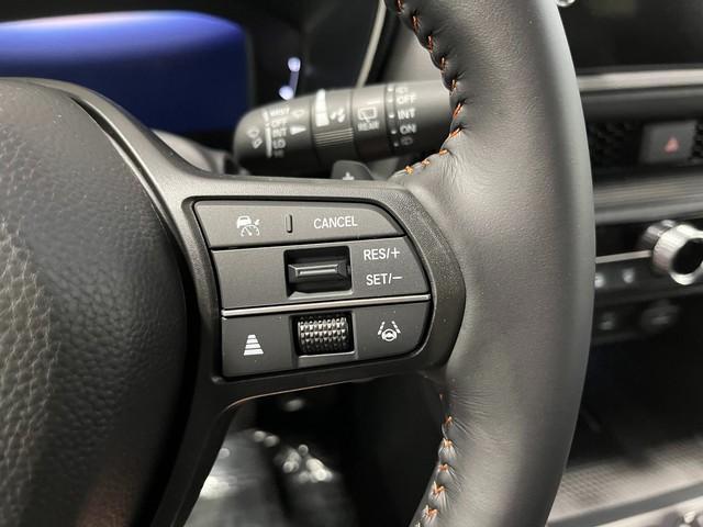 new 2026 Honda CR-V Hybrid car, priced at $39,832